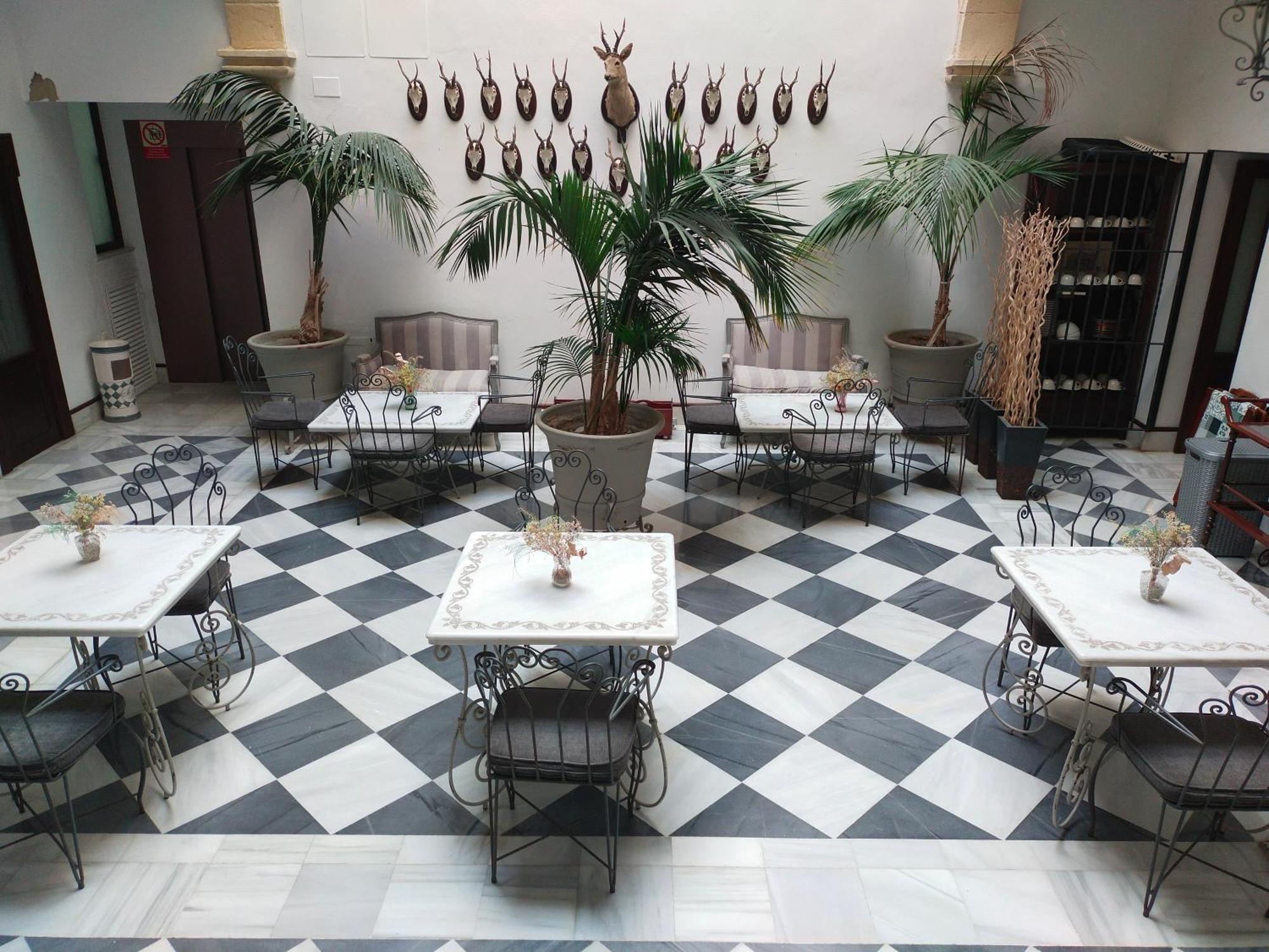 Palacio San Bartolomé El Puerto de Santa María Extérieur photo